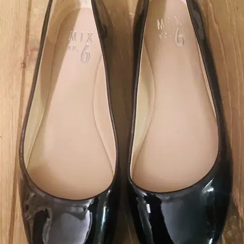 mix no. 6  Dolia Ballet Flat. Excellent condition. Size 6.5 /37