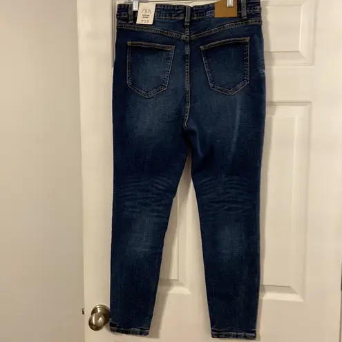 ZARA  High Rise Ankle Length Vintage Skinny Jeans size U.S.A. 14 inseam 27”