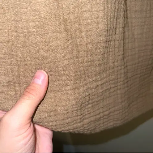 Xirena Khaki Sand Scout Button Up Shirt 100% Cotton Tan