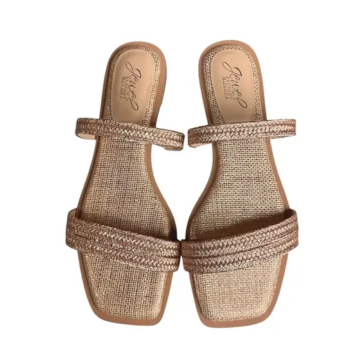 Jewel Badgley Mischka Anthropologie Helena Flat Sandal Size 8.5 Rose Gold NWB Pink