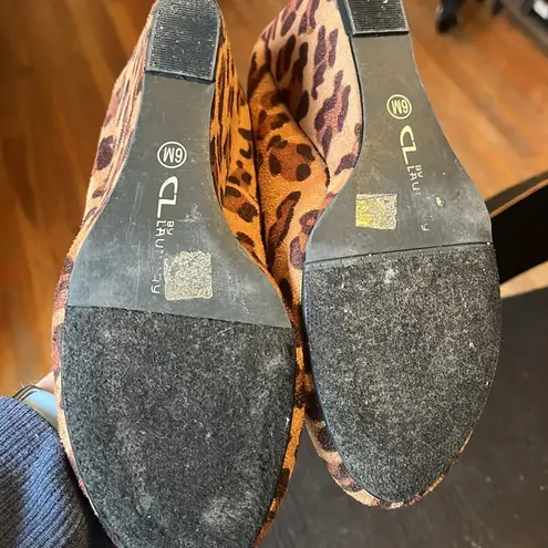 Chinese Laundry platform cheetah shoes. Size 6. Used good condition.