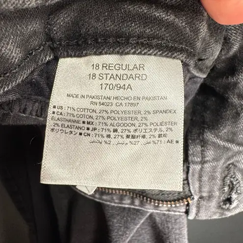 Old Navy  Womens The Rockstar Black Bootcut Jeans Regular Plus Size 18 - Image 5