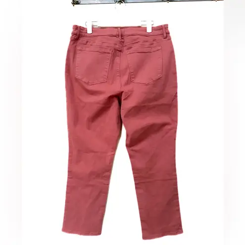 Pistola high rise utility crop, button fly pants. Straight leg, a lot of stretch