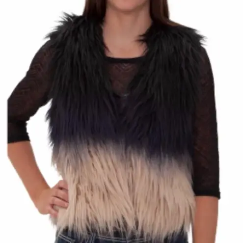 Daytrip  Ombré Faux Fur Vest Size Medium