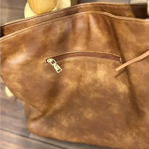 Oukupa Brown Faux Leather Western
Fringe Shoulder Bag