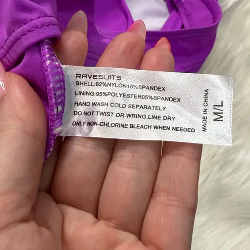 RaveSuit Okurr One Piece Swimsuit Size M/L White Size M