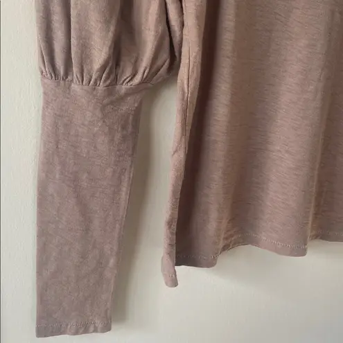 Nation Ltd  tan Long Sleeve V-Neck Top size xs
