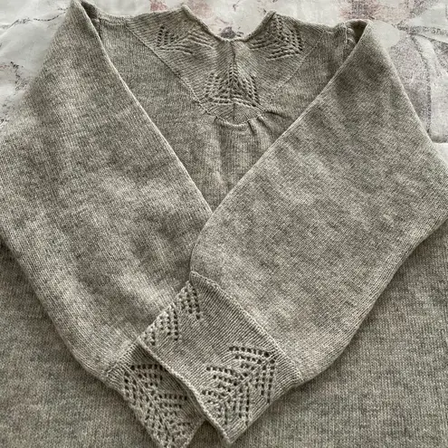 M Rena 100% lambswool gray crochet detailing V
