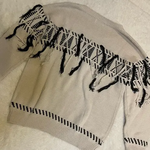 Lira Western Boho Fringe Festival Sweater Size M