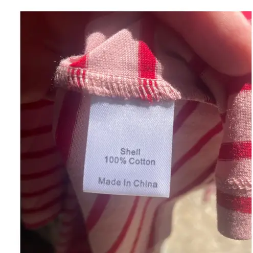 NWT TUCKERNUCK Red and pink Hindley top with appliqué Size XL