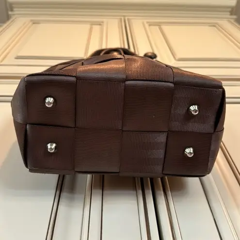 HARVEYS Original Seatbelt Bag • Built In The USA Brown