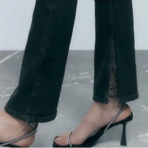 ZARA  Ankle Mid-rise Black Flare Jeans (Size 8)