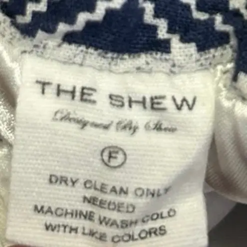 The Shew Women's Navy White Geometric Print Zipper Mini A