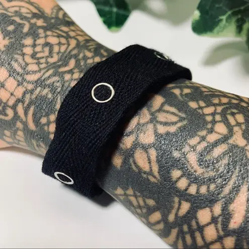 Goth Punk Black Grommet Bracelet New