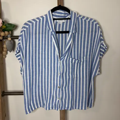 Evereve Blue White Stripe Button Up Short Sleeve Shirt Top Womens Size Small