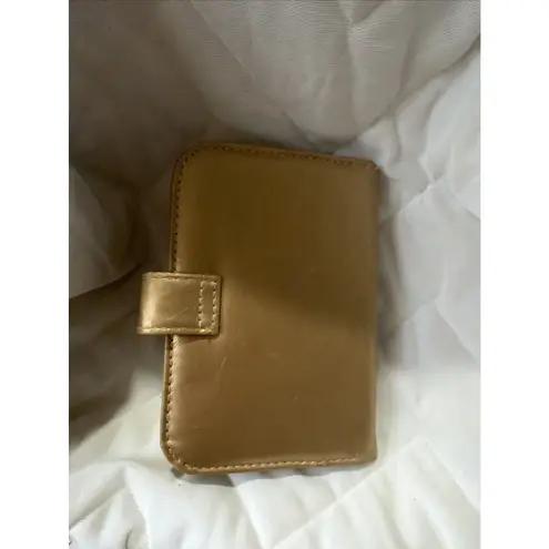 Passport Holder Wallet with Vegas, Paris, New York, Hollywood, Other Map Design - Image 3