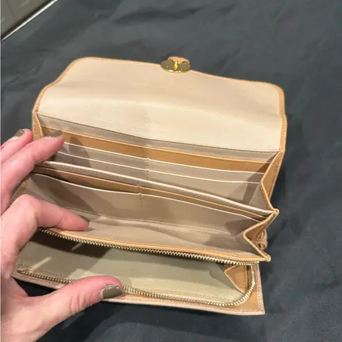 Chloé Chloe Indy Continental Flap Wallet Blush Pink Grained Leather Logo Closure