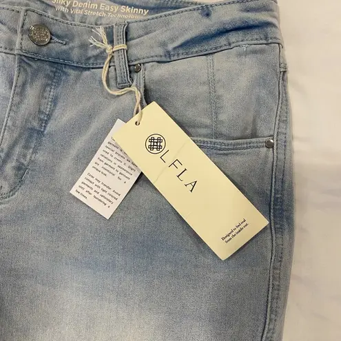 NWT Lauren Felt Silky Denim Easy Skinny Jeans