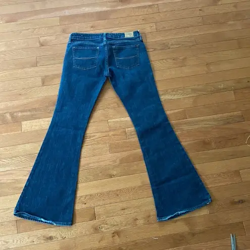 Vintage Bullhead flare leg low rise jeans Blue Size 27