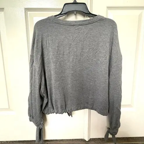 l*space l  grey long sleeved 7b37