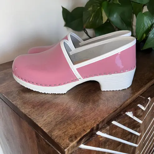 New Verka Sweden Clogs Pink Patent Leather Heeled Clogs Wooden Sole Size 41