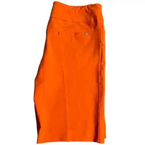 Tail Mulligan Stretch 21” Bermuda Golf Shorts in Orange Size 12