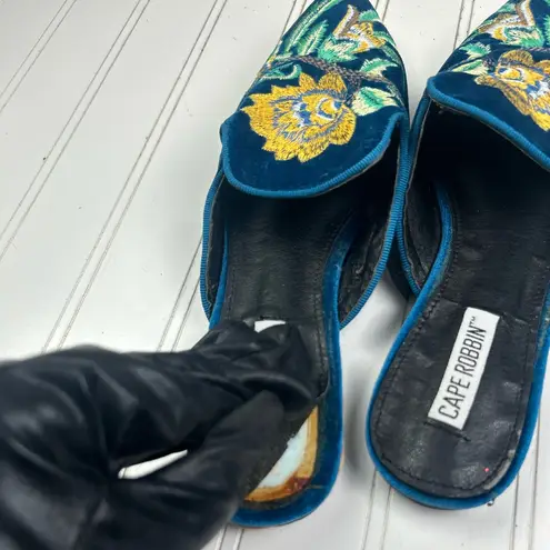 Cape Robbin Teal Velvet Embroidered Pointed Toe Mules Womenโs Size 8.5