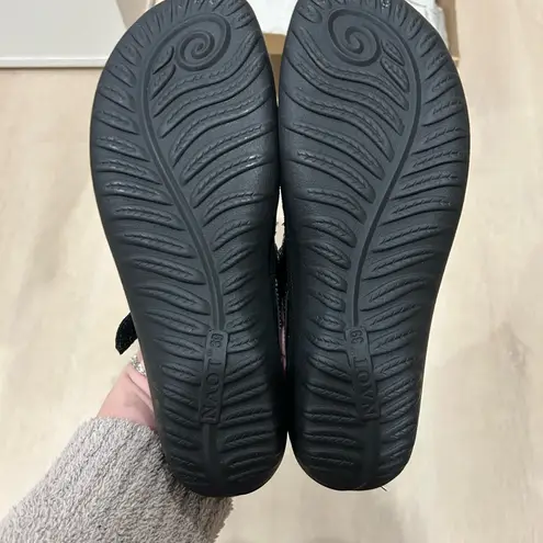 Naot Kirei Suede/Leather Combo Flats, Black, 39 Black Size 8