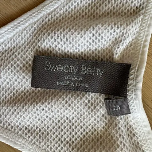 Sweaty Betty  racer back tank top white size small