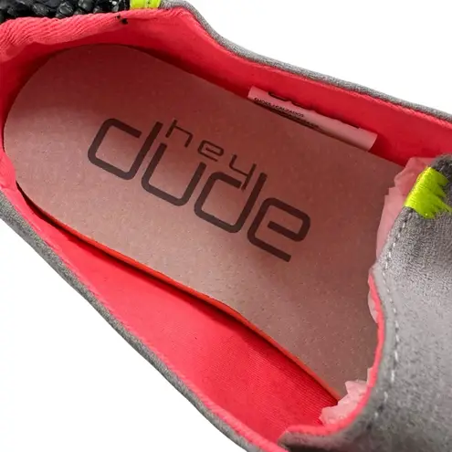 Hey Dude NWT Women’s Canvas Wendy Steel Gray Snake Oribt Accent Shoe Size 8