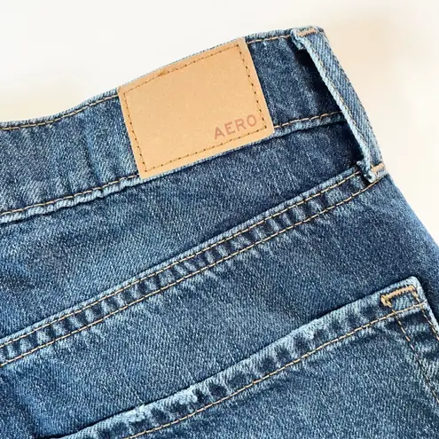 AERO High Rise Curvy Mom Jean Shorts Distressed Denim Blue Size 10 Beach Vibes