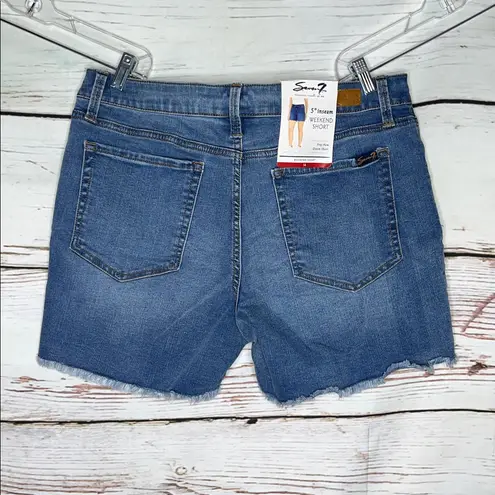 Seven7 NWT Size 14 Florence Blue Denim 5” Inseam Fray Hem Weekend Jean Shorts
