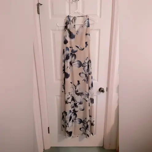 Lush Clothing NWT Lush At Long Last Beige Floral Print Maxi Dress Beach Summer Size Large