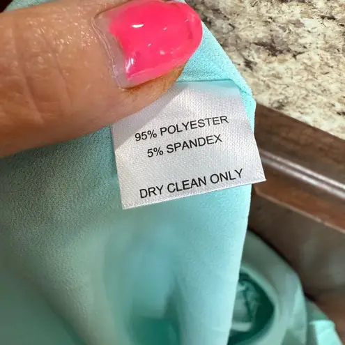 Fitted Blue Blouse with Short Sleeves Size M