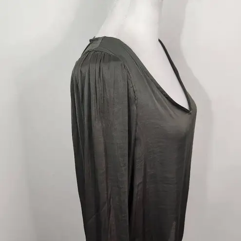 Carmen Marc Valvo Green Blouse NWT Size Small Dark Green Top