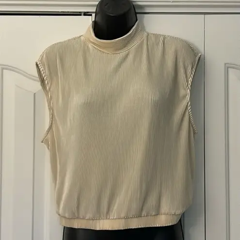 Ro & De  Sleeveless Blouse Polyester Gold Women Size Large EUC