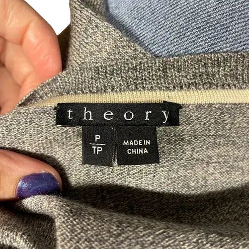 Theory  Jaidyn‎ Soft Luster Merino Wool Sweater in Heather Gray Size XS - Image 6