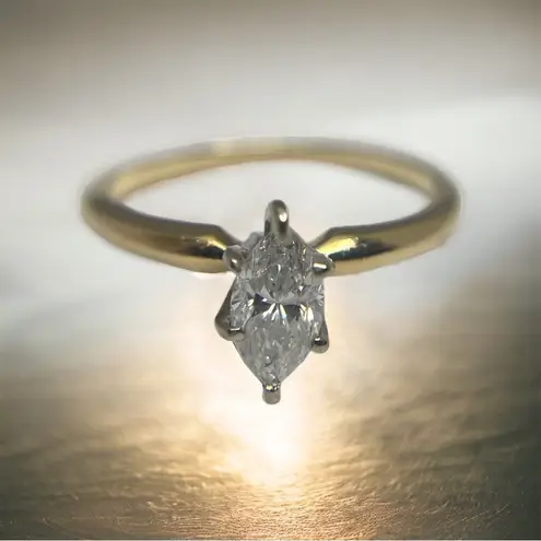 Vintage: .5 CT Marquise Diamond Solitaire Engagement Ring 𖦹 14K Gold Band 𖦹 5