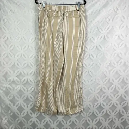 Tommy Hilfiger  Size 6 Stripe Capri Pants NWT