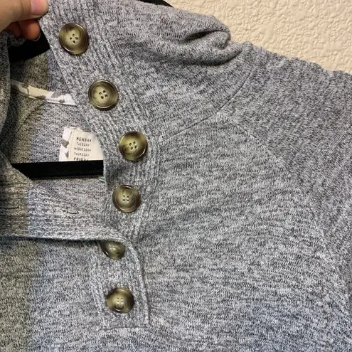 Grey Saturday Sunday sweater sz S casual comfy cozy lightweight fall preppy Gray