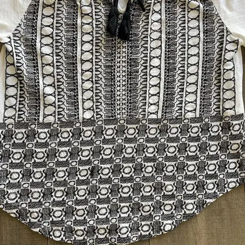 Akemi + Kin Anthropologie Women's Size S Embroidered Boho Blouse Top Cottagecore