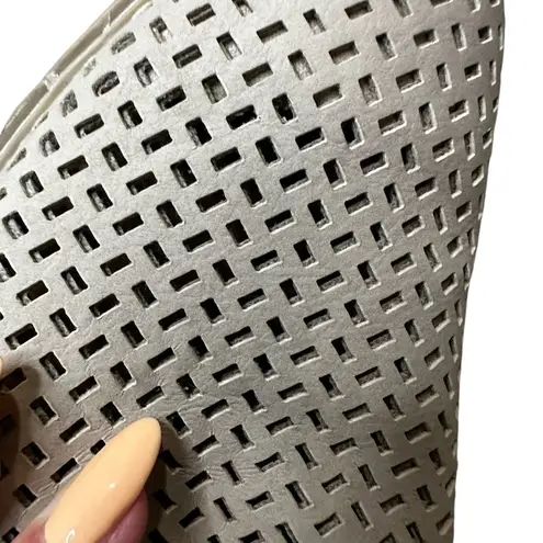 Dolce Vita Kenli Mule Stacked Heel Bootie Perforated leather slip on Size 8 Tan