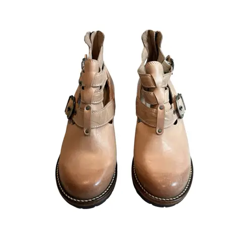 Dromedaris Kelsy Short Summer Leather Boot in Taupe Pearl, Sz 36 Tan