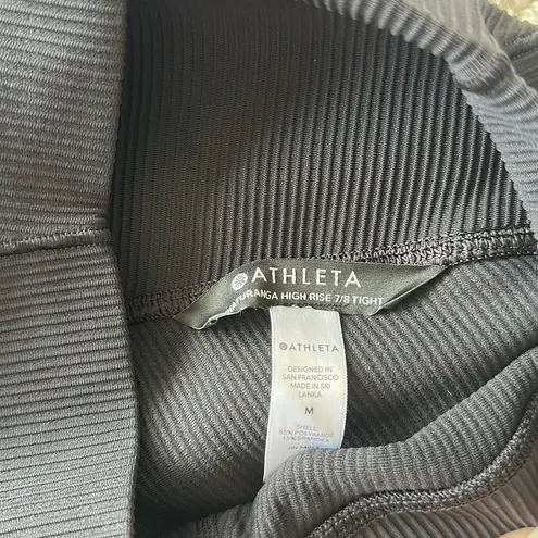 Athleta  High Rise Ribbed 7/8  Legging Size M Black