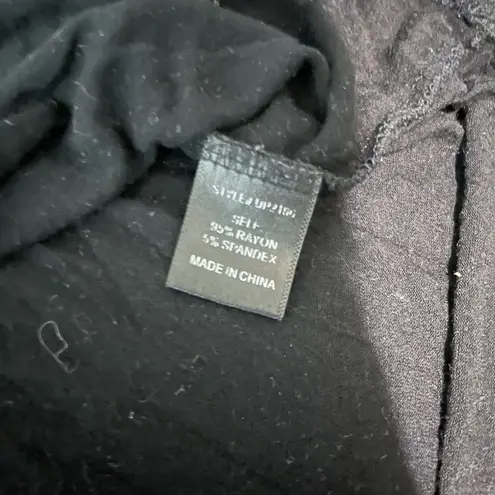 Women's Black Short Sleeve Tee White Trim Crew SZ L Relaxed Loose Fit Soft Size L