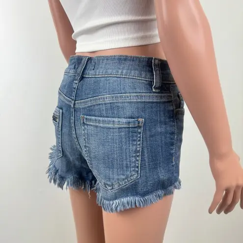 Eunina Francesca's Mid Rise 3” Fray Hem Denim Jeans Shorts Medium Wash Size 27