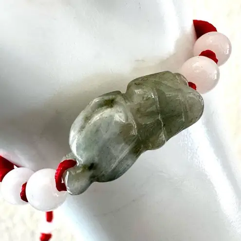 Frog Carving Jadeite Bead red cord Bracelet
