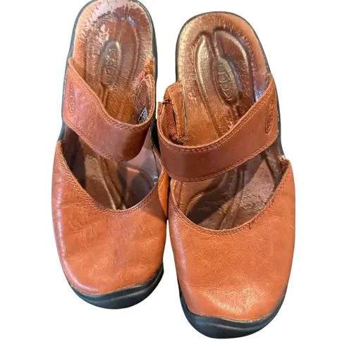 Keen Womens Mary Jane Mules Size 7.5 Upper Leather GUC