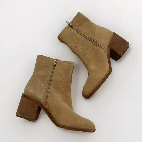 Suede Leather Sand Western Livie Bootie Tan Size 7.5