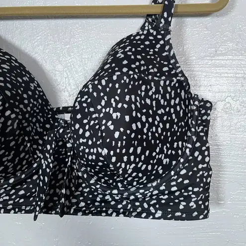 Cacique Women Plus Size 42DDD Black White Bikini Top Lightly Lined Balconette
